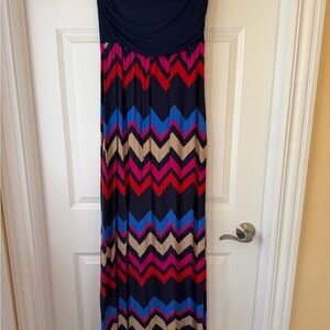 Justify Navy Blue Chevron Pattern Strapless Maxi Dress